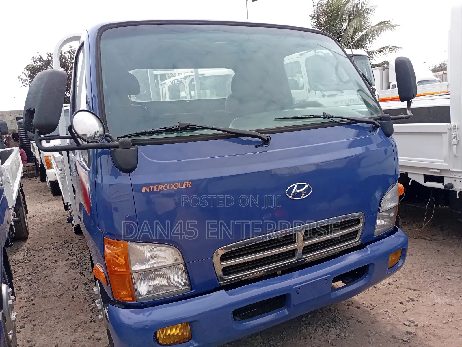 Hyundia Mighty 2 ( Six Holes) Truck