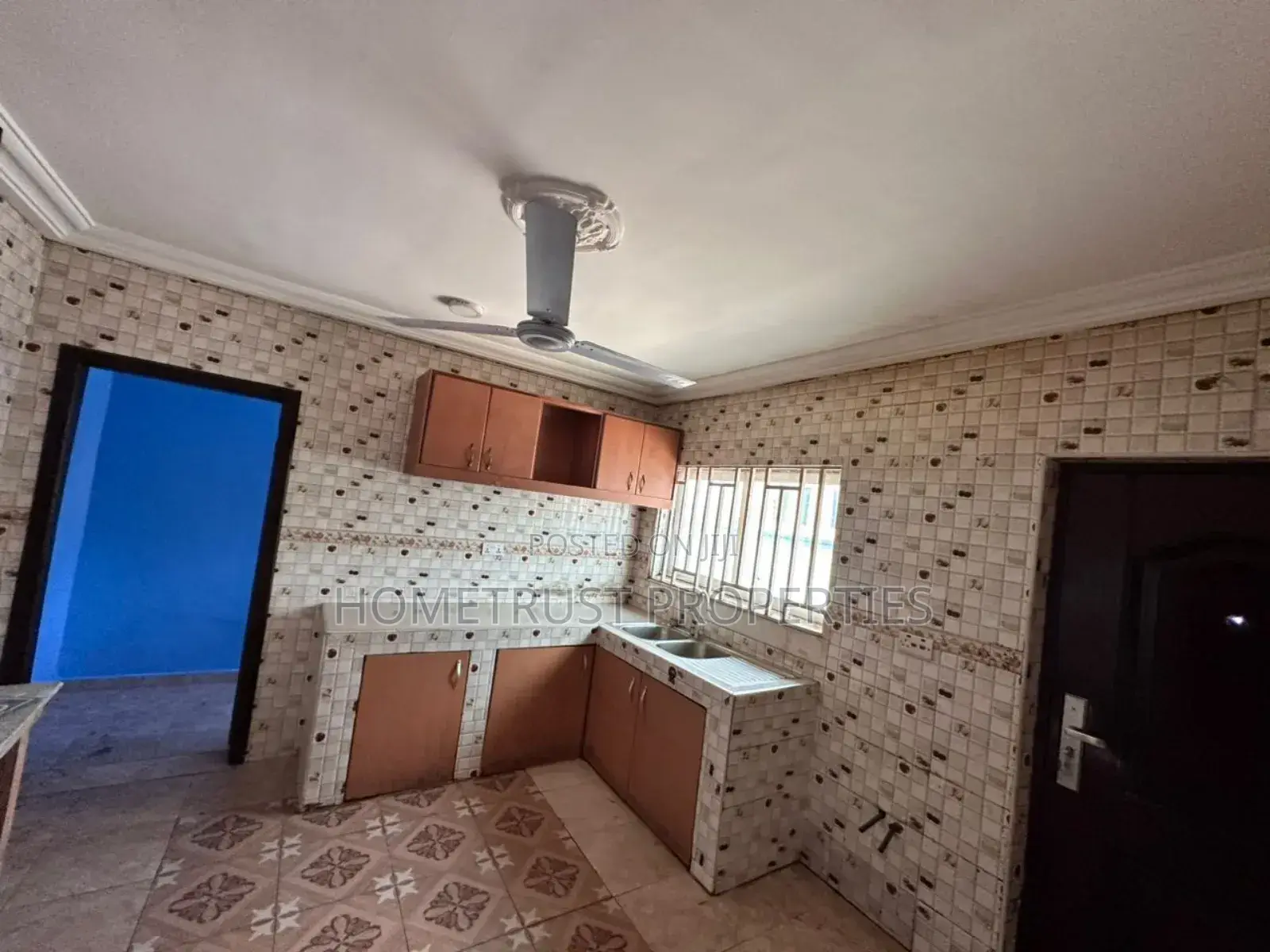 5bdrm House in Hometrust Properties, Kwabenya for rent