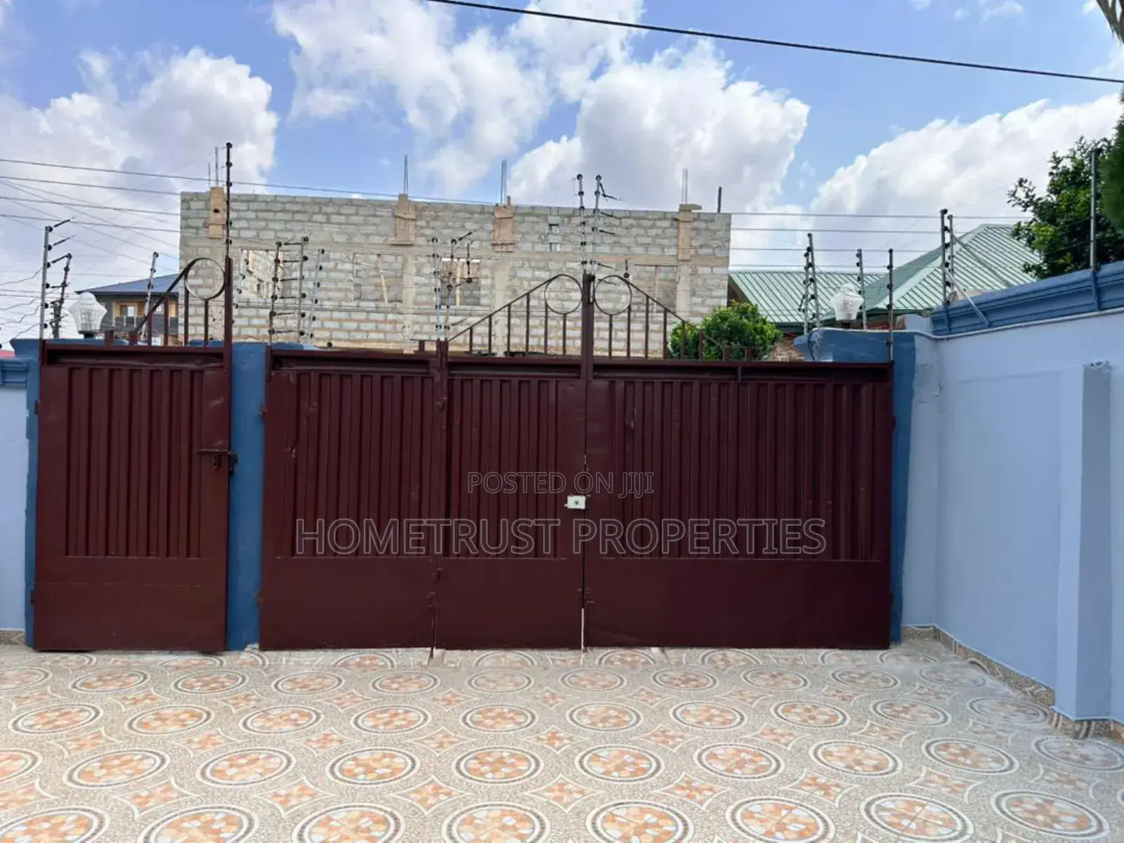 5bdrm House in Hometrust Properties, Kwabenya for rent
