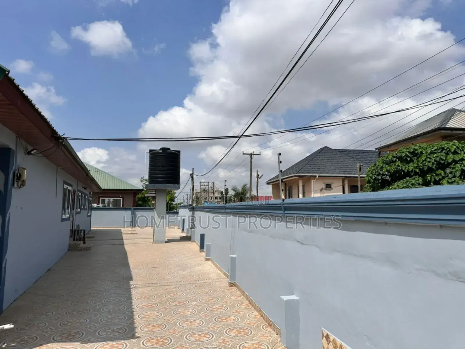 5bdrm House in Hometrust Properties, Kwabenya for rent