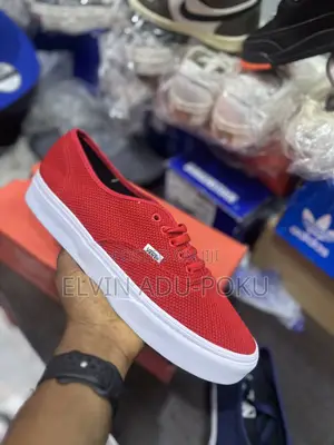 Vans Low Top Black Unisex Sneaker In Different Colours, Swipe >>>