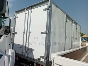 Hyundia Mighty 2 Container