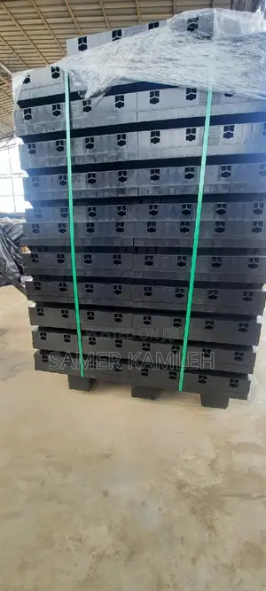 Piller Mold Plastic