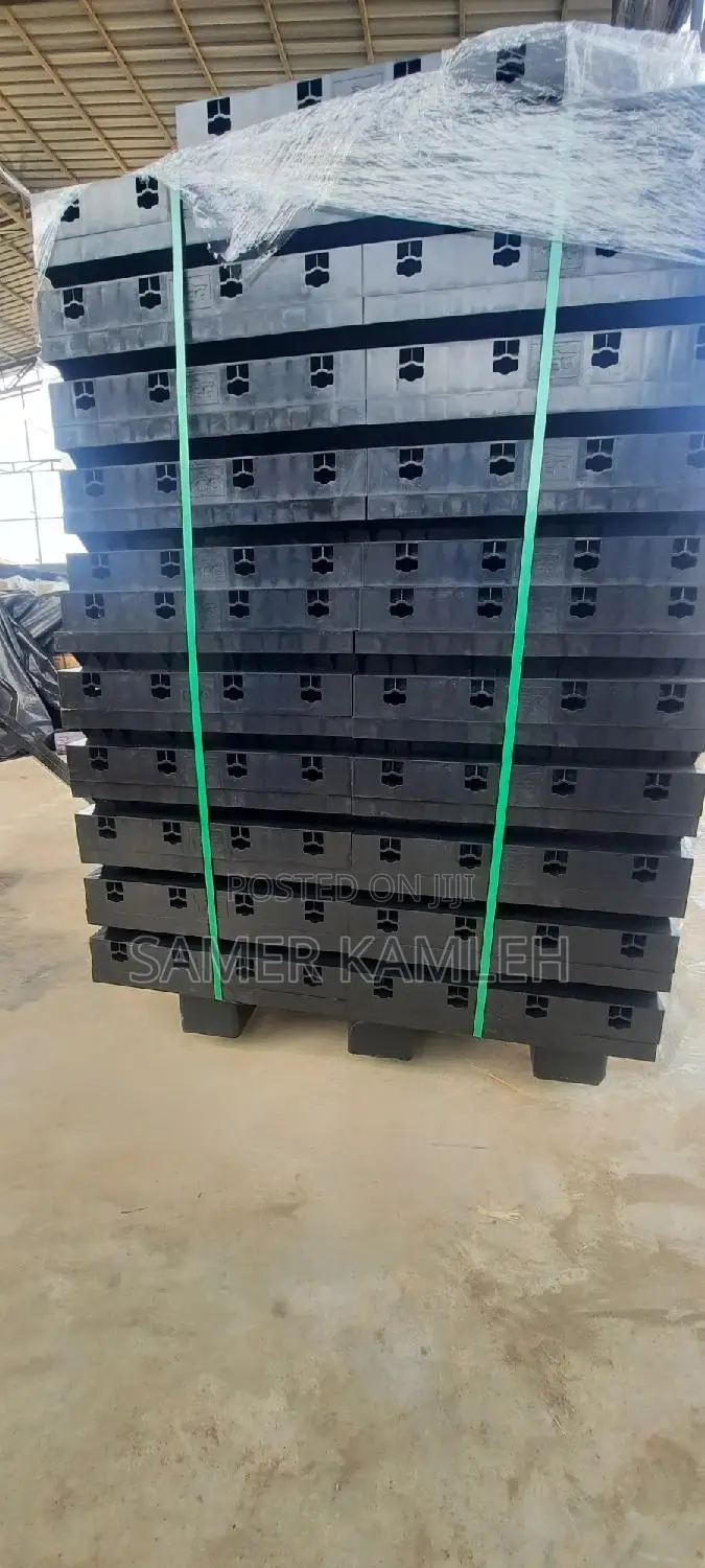 Piller Mold Plastic
