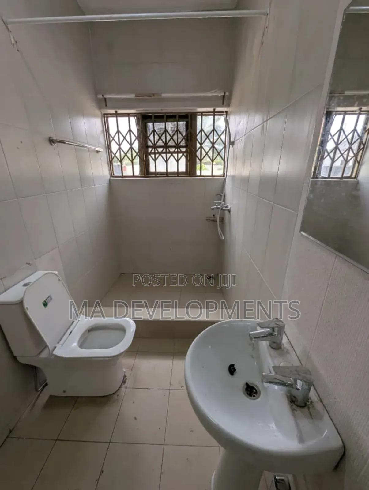 2bdrm Apartment in Madev Realty, Achimota for rent