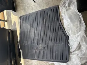 Land Cruiser V8 L300 Boot Trunk Carpet Mat