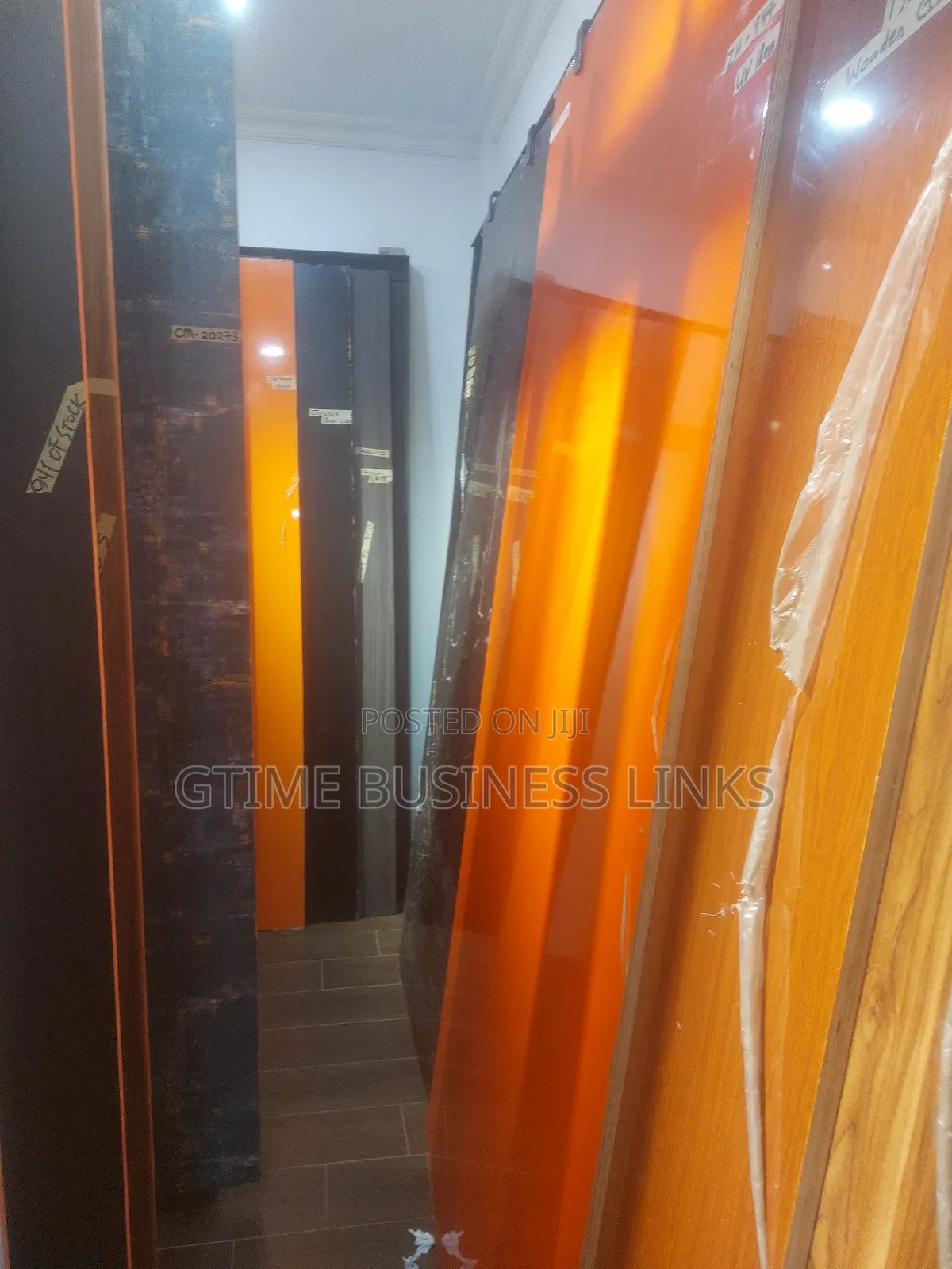 Laminated Plywood (Mat)