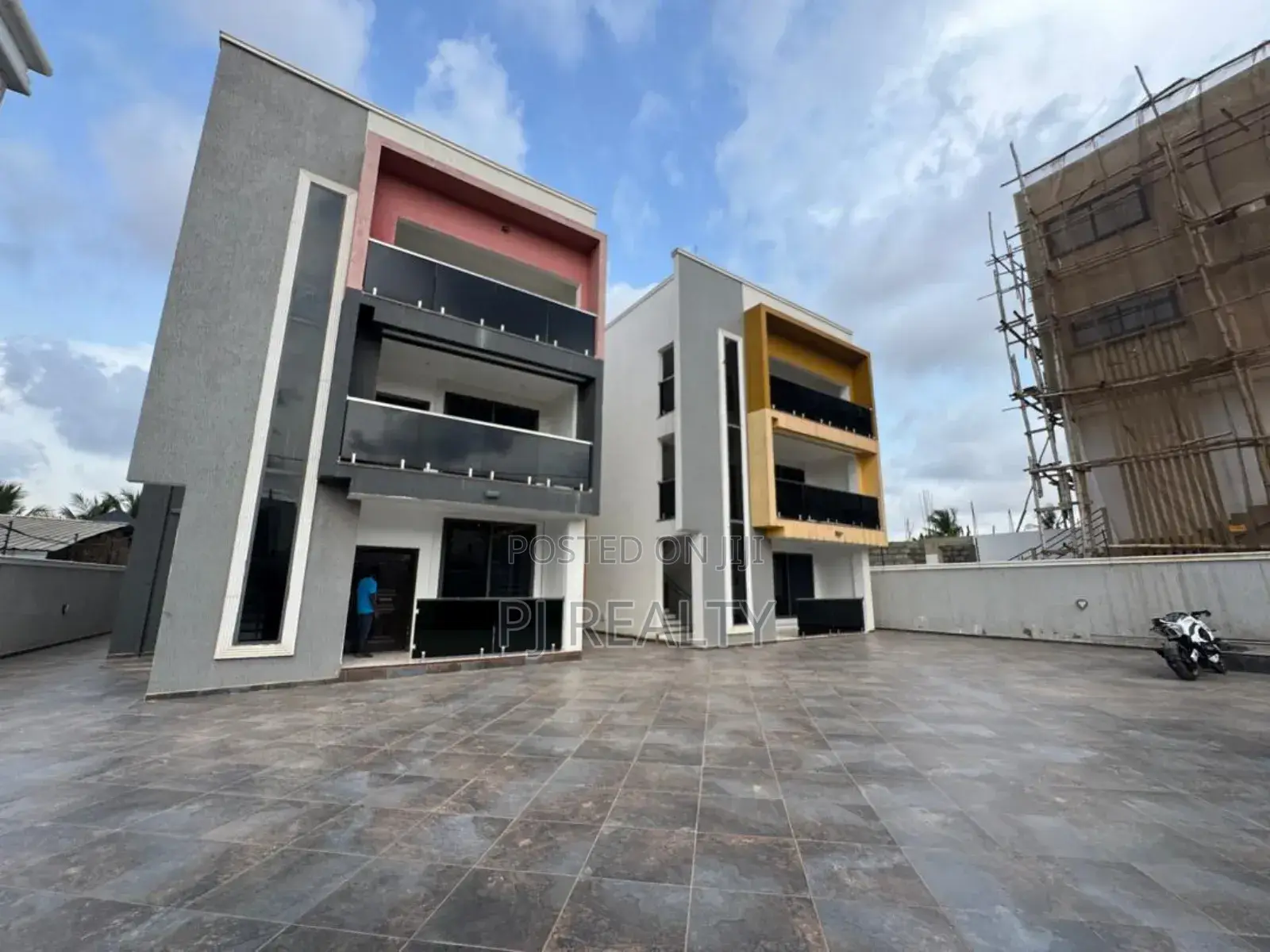 2bdrm Apartment in Ashaley Botwe for rent