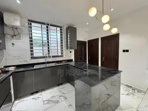 2bdrm Apartment in Ashaley Botwe for rent