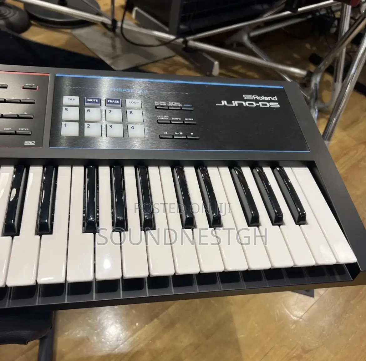 Roland Juno Ds