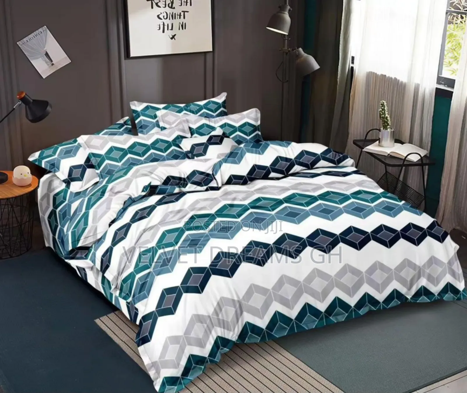 Premium Queensize 4-Piece Duvet Set