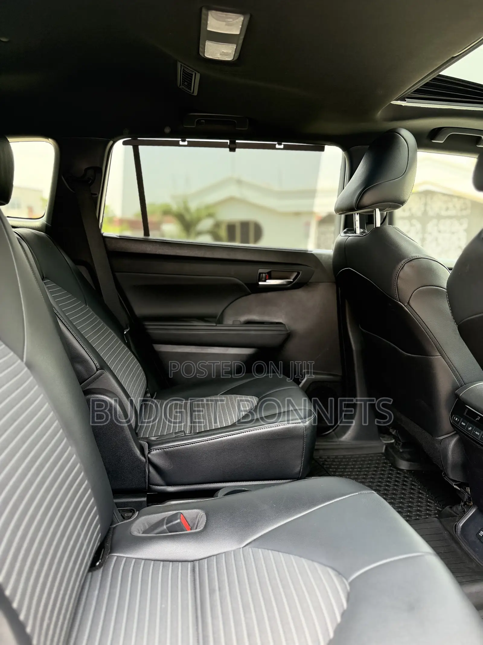 Toyota Highlander XSE 2021 Silver