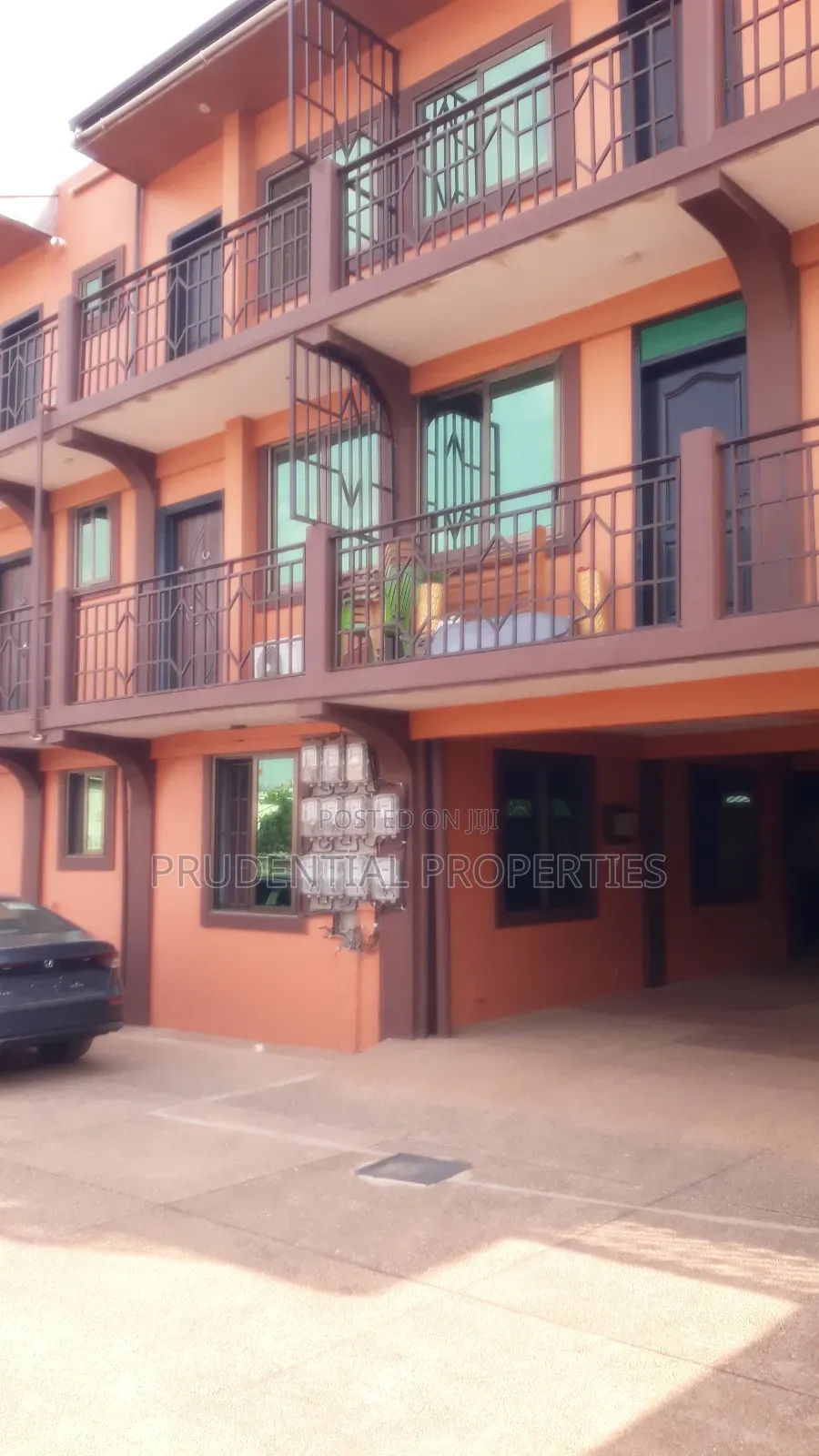 2bdrm Apartment in Kwabenya for rent