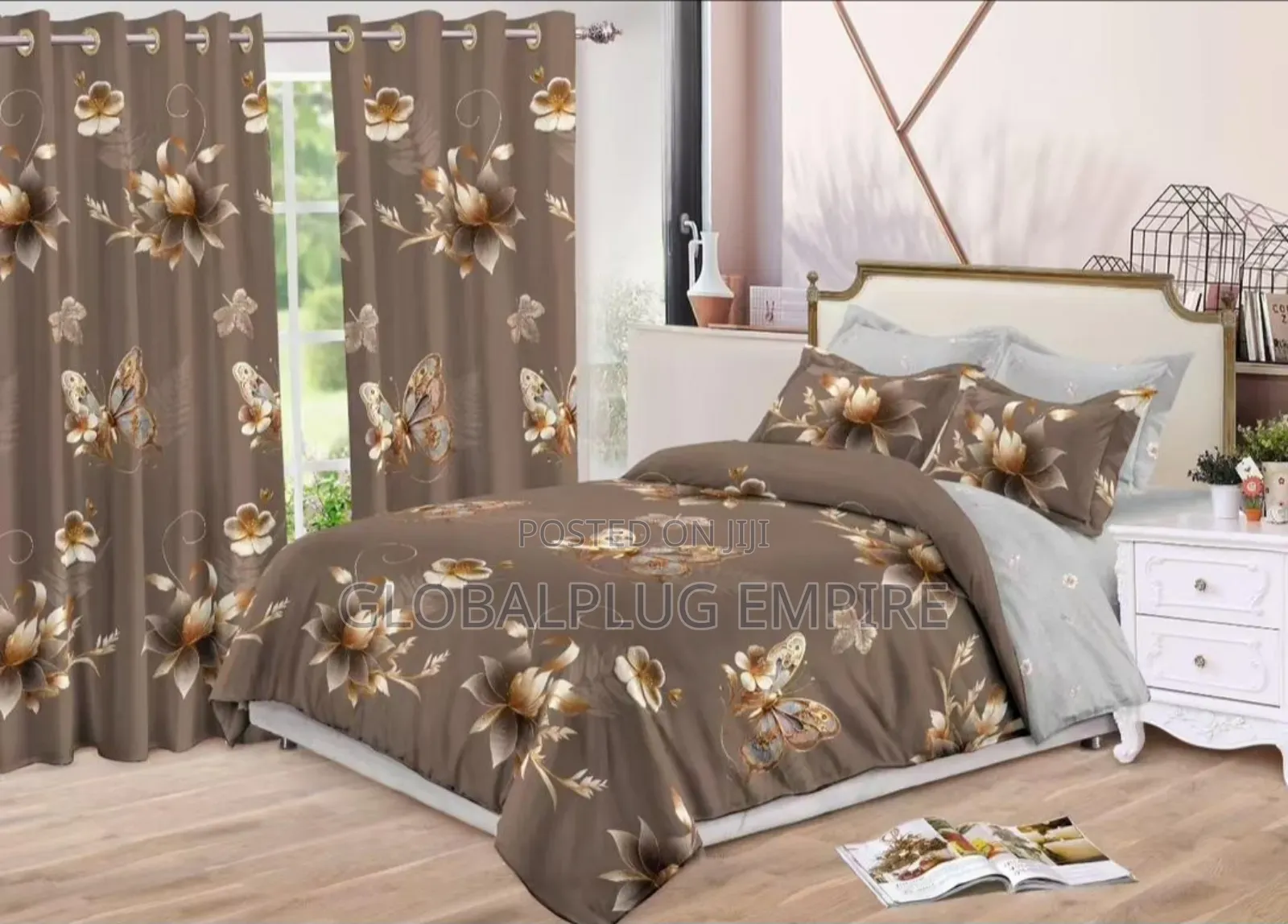 8-Piece Duvet Bedroom Set – Duvet, 4 Pillowcases, Bedsheet Curtains