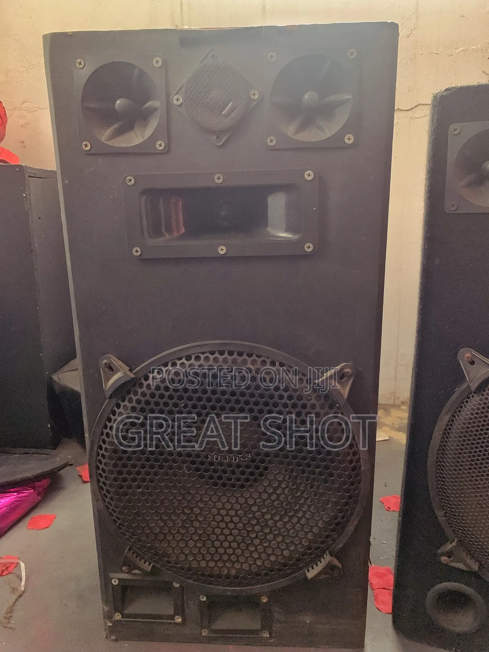 Speaker Box