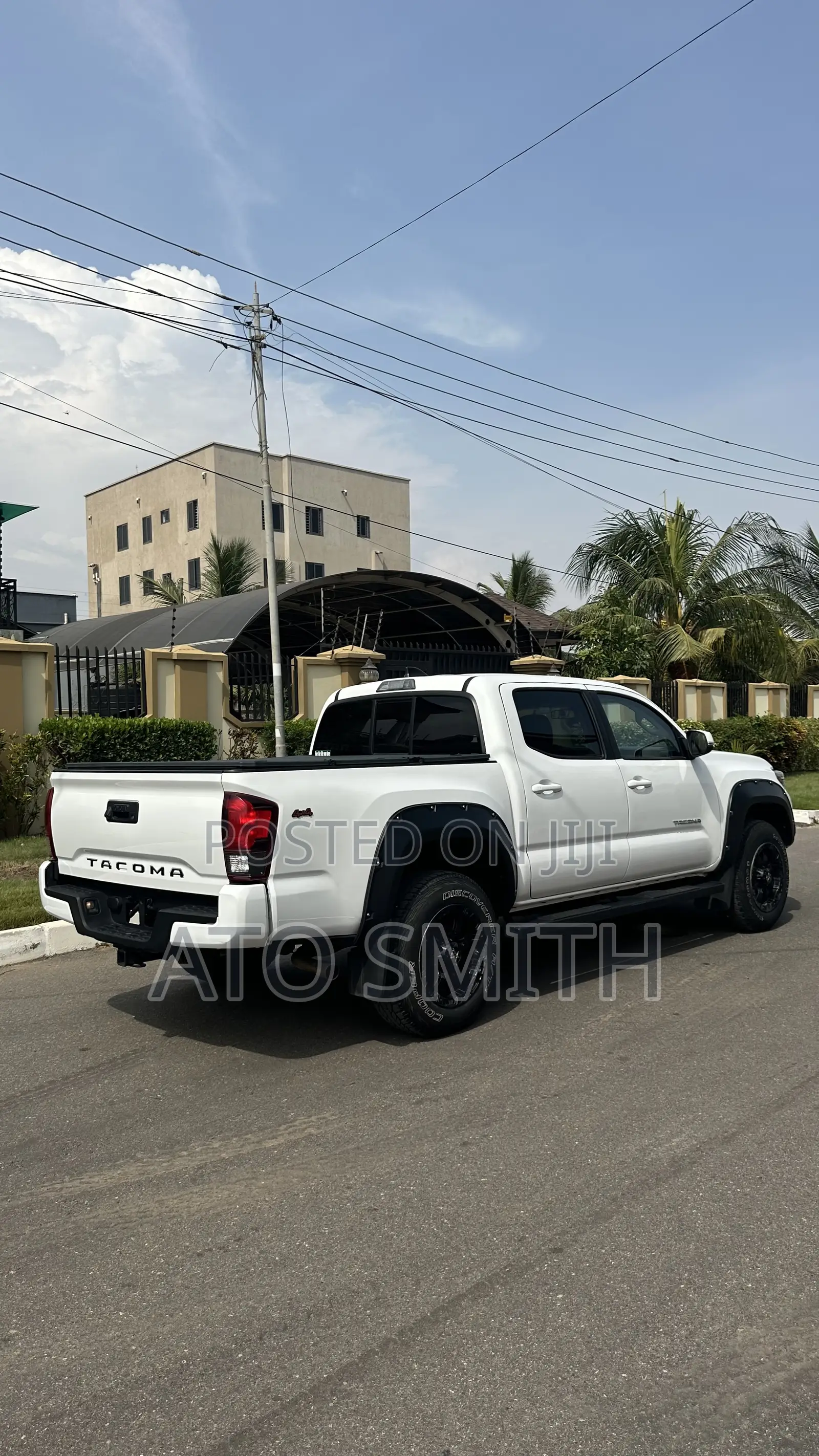 Toyota Tacoma 2020 White