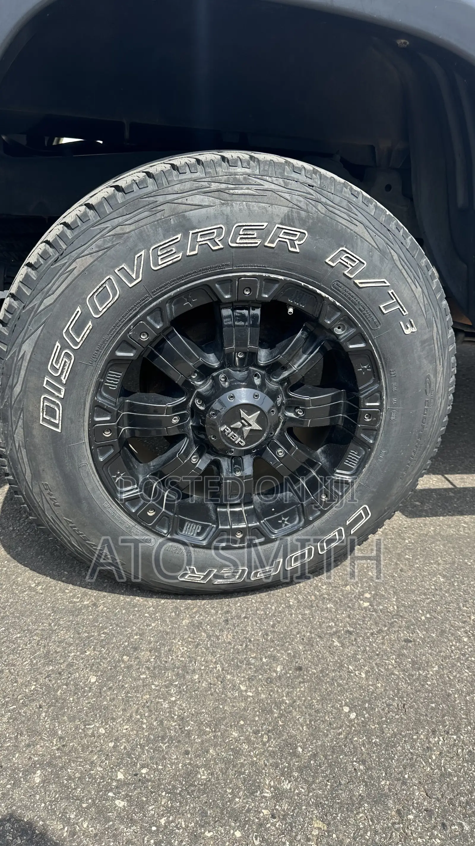 Toyota Tacoma 2020 White