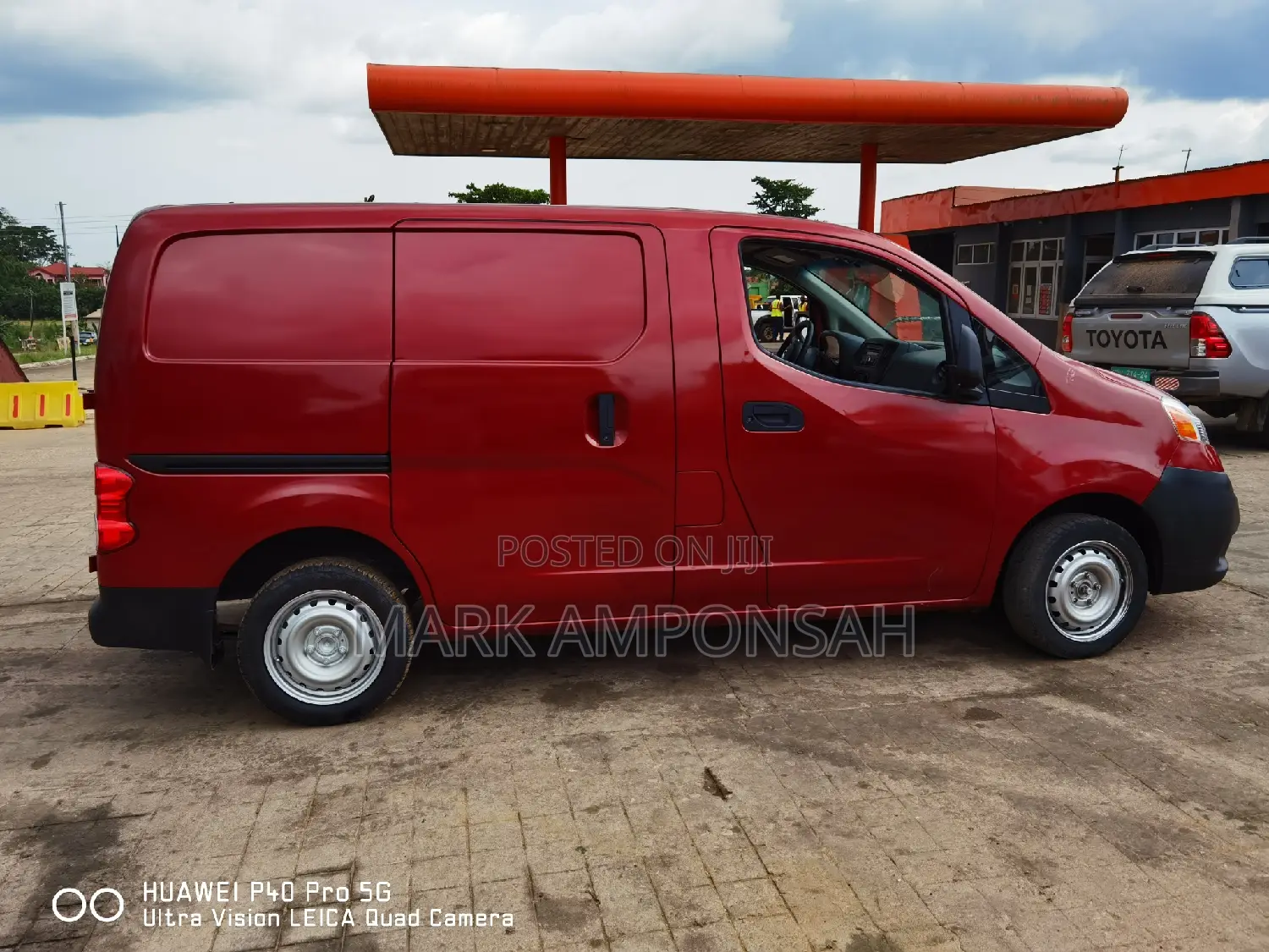 Nissan NV200 SV 2015 Burgundy