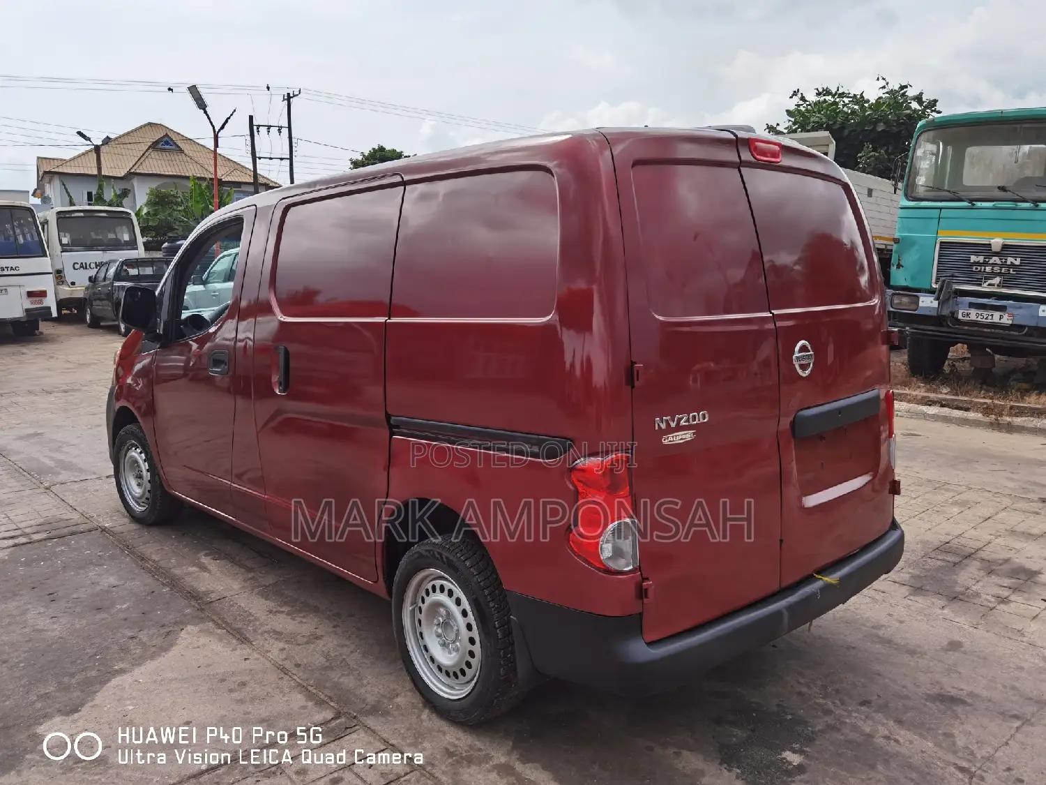 Nissan NV200 SV 2015 Burgundy