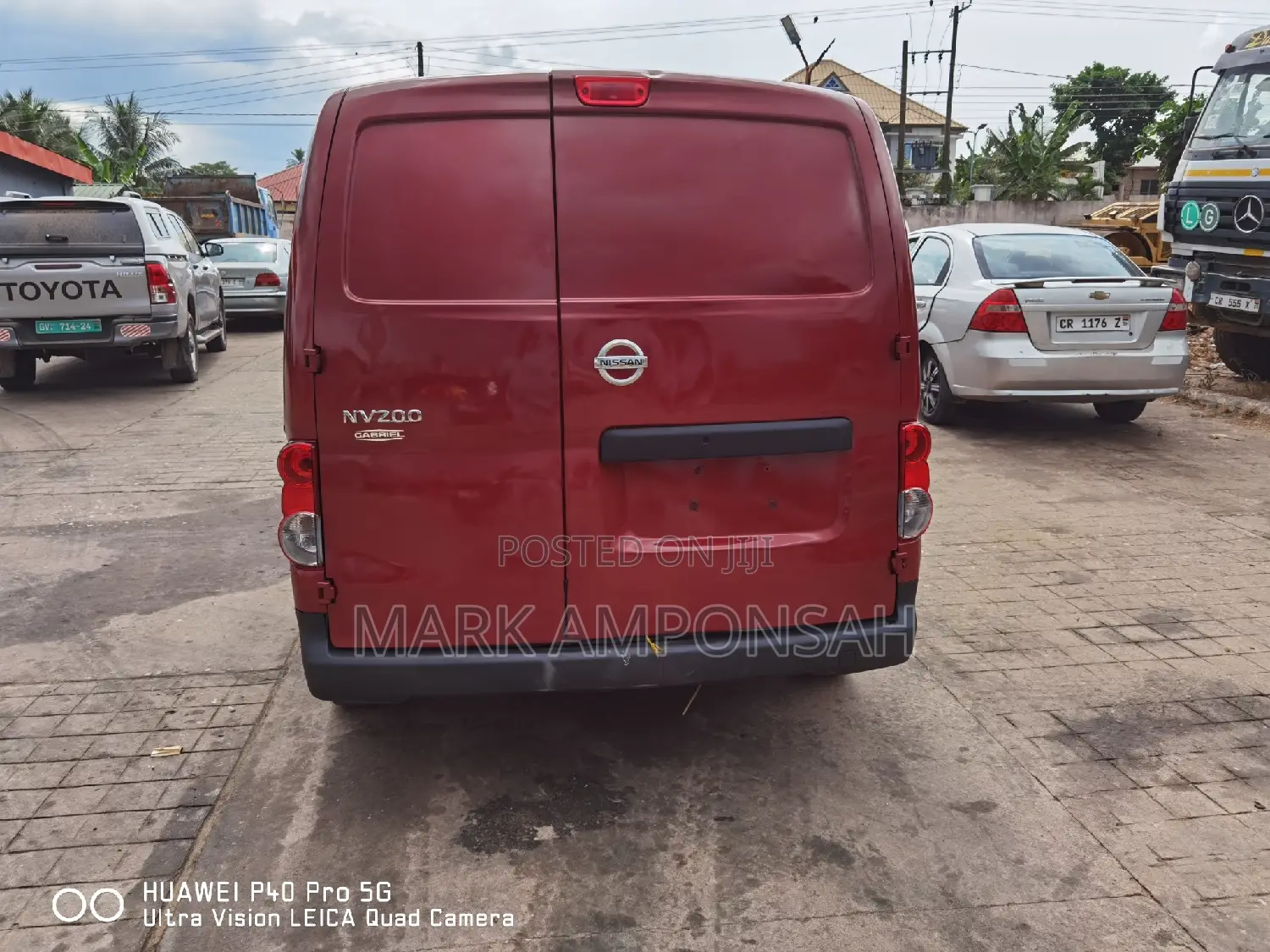 Nissan NV200 SV 2015 Burgundy
