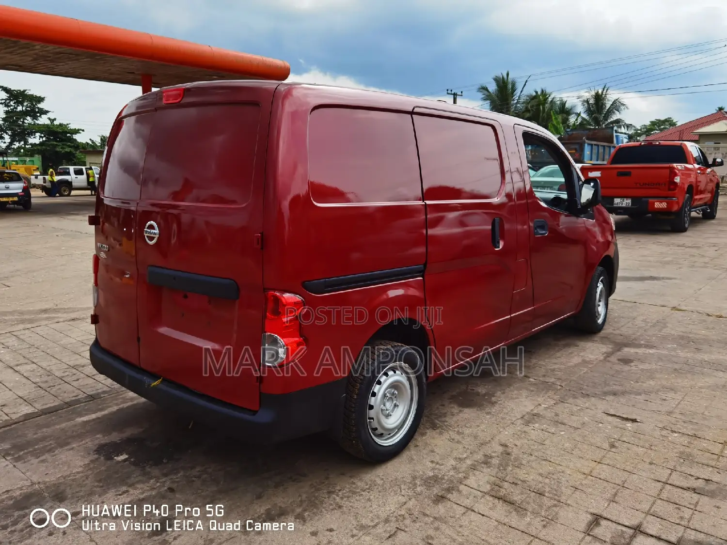 Nissan NV200 SV 2015 Burgundy