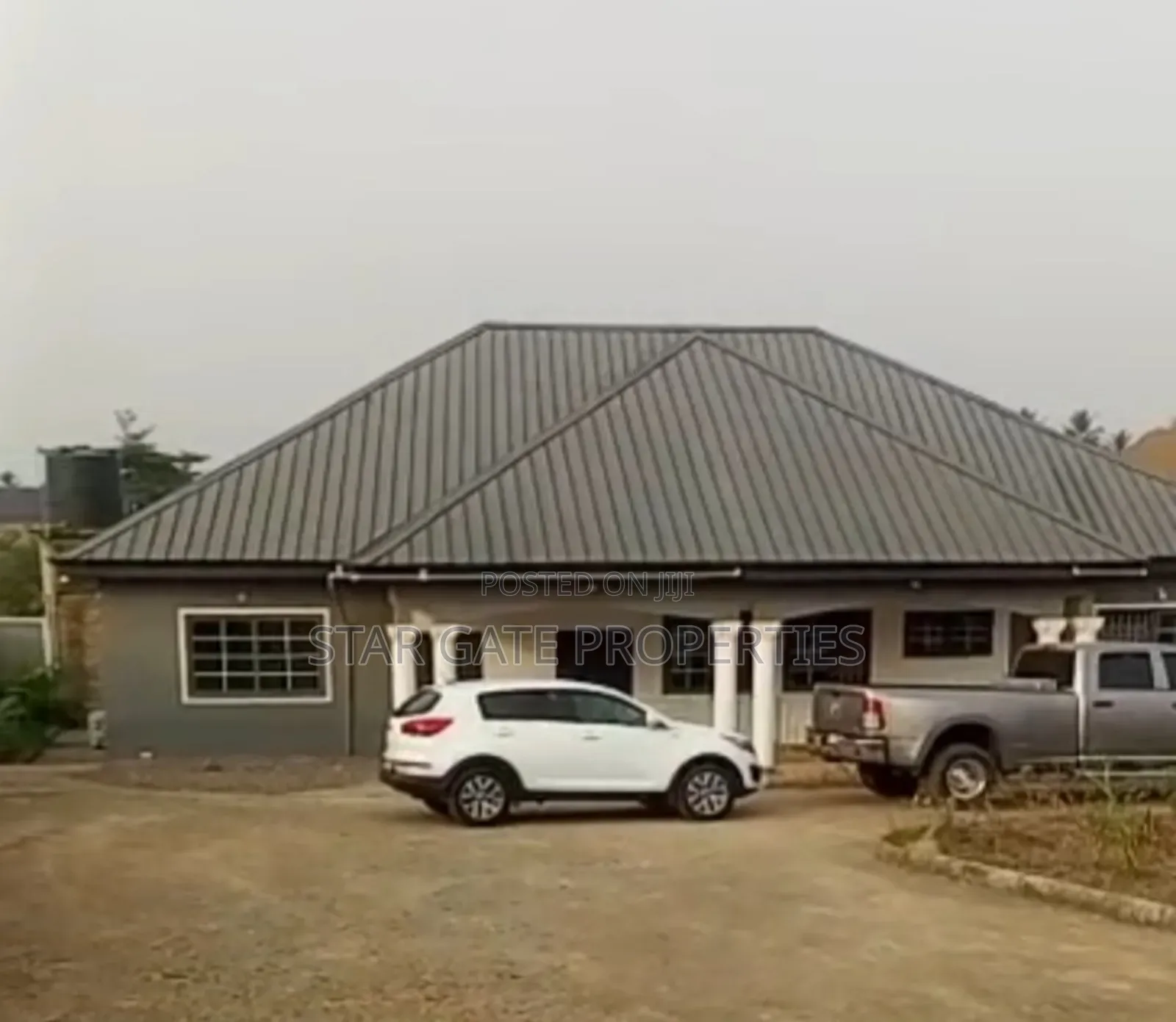 4bdrm House in Ejisu Donaso for sale