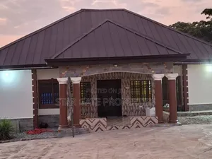 4bdrm House in Ejisu Krapa for sale