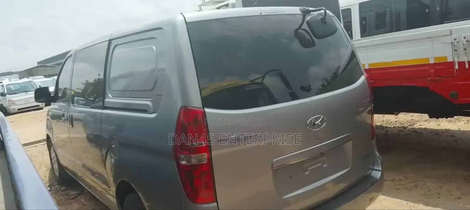 Hyundai Starex 2014 Silver