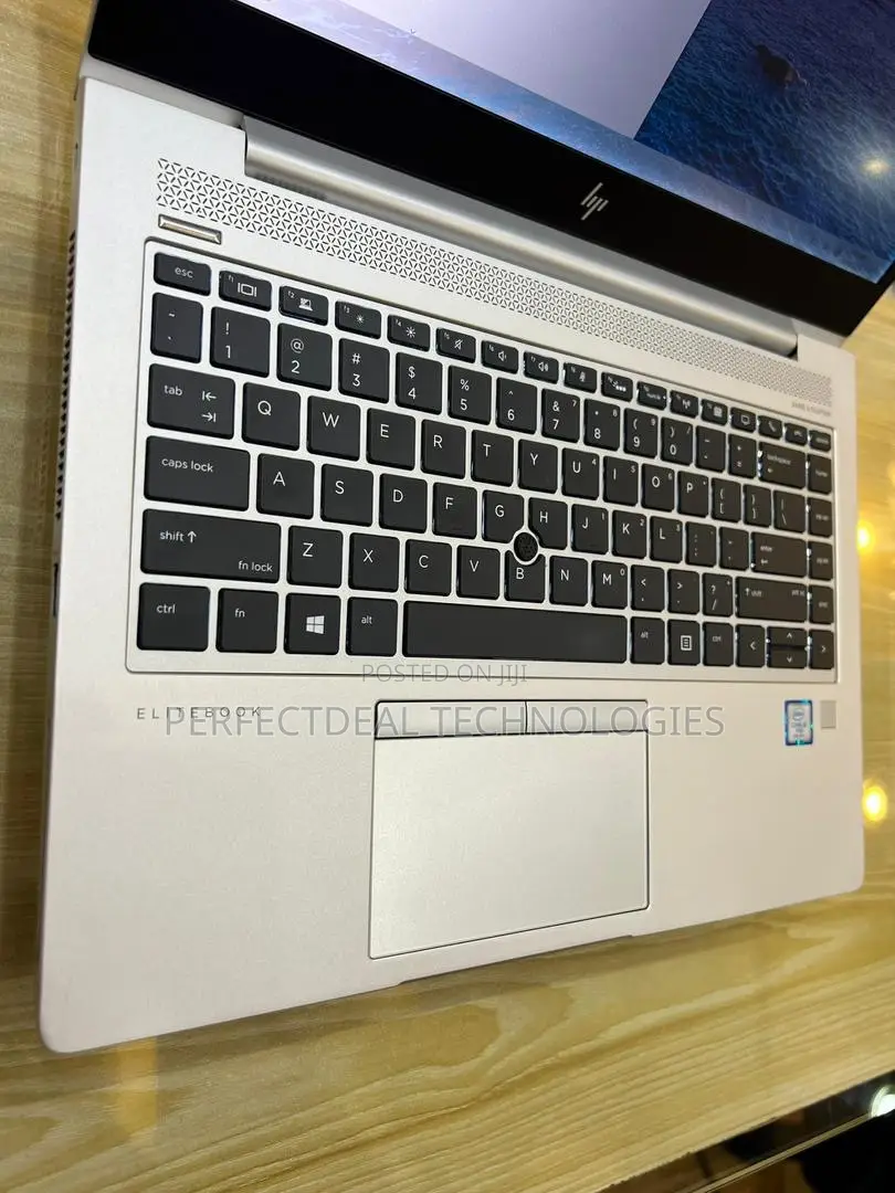 New Laptop HP EliteBook 840 G6 8GB Intel Core i7 SSD 256GB