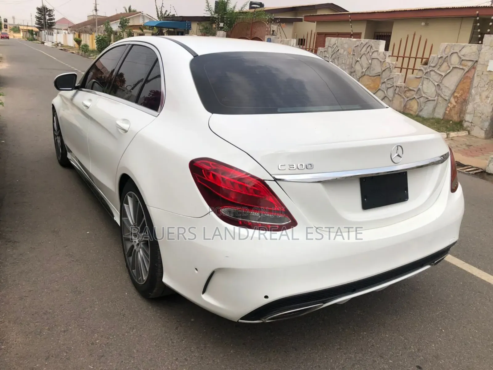 Mercedes-Benz C300 2017 White