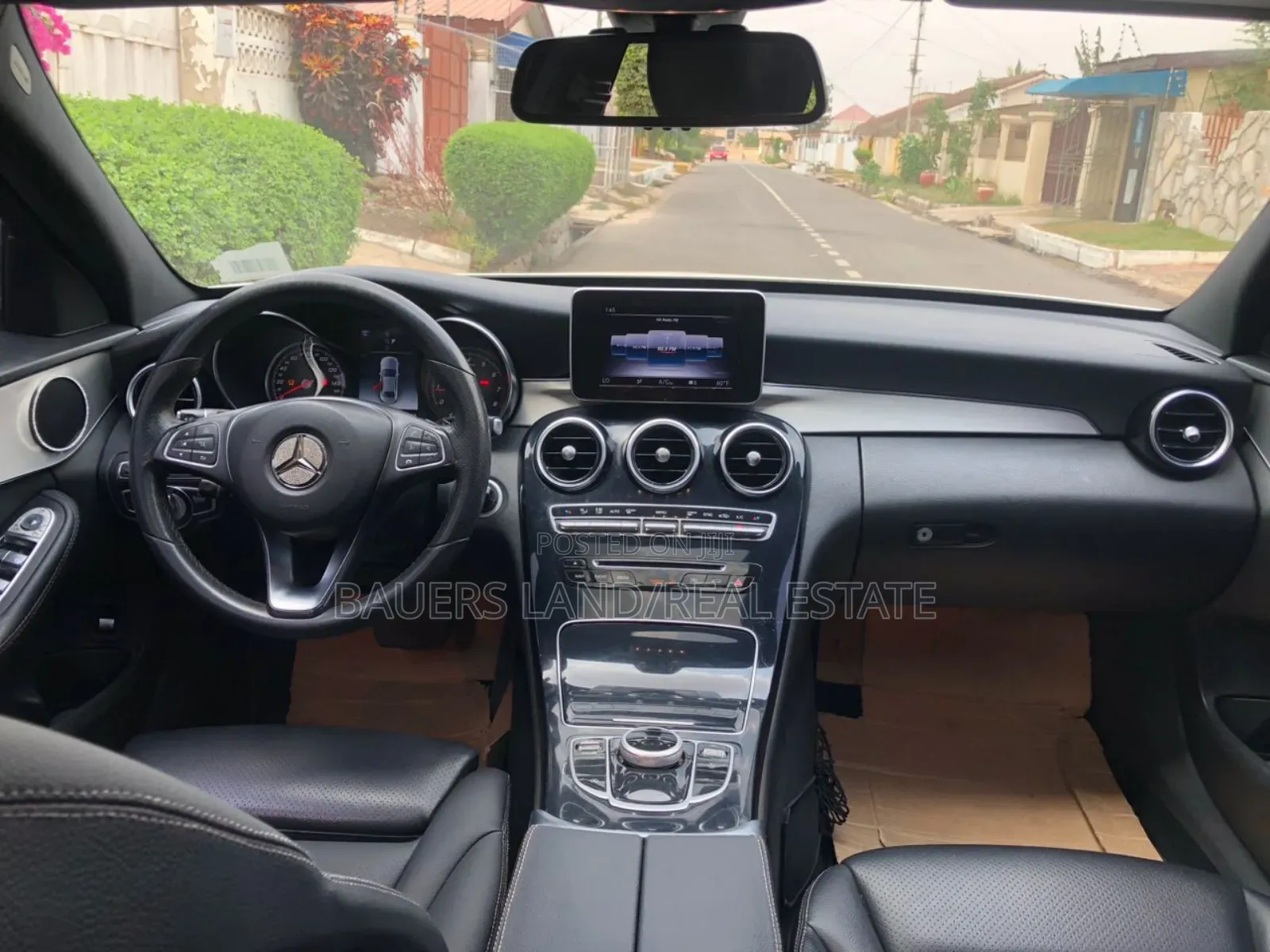 Mercedes-Benz C300 2017 White