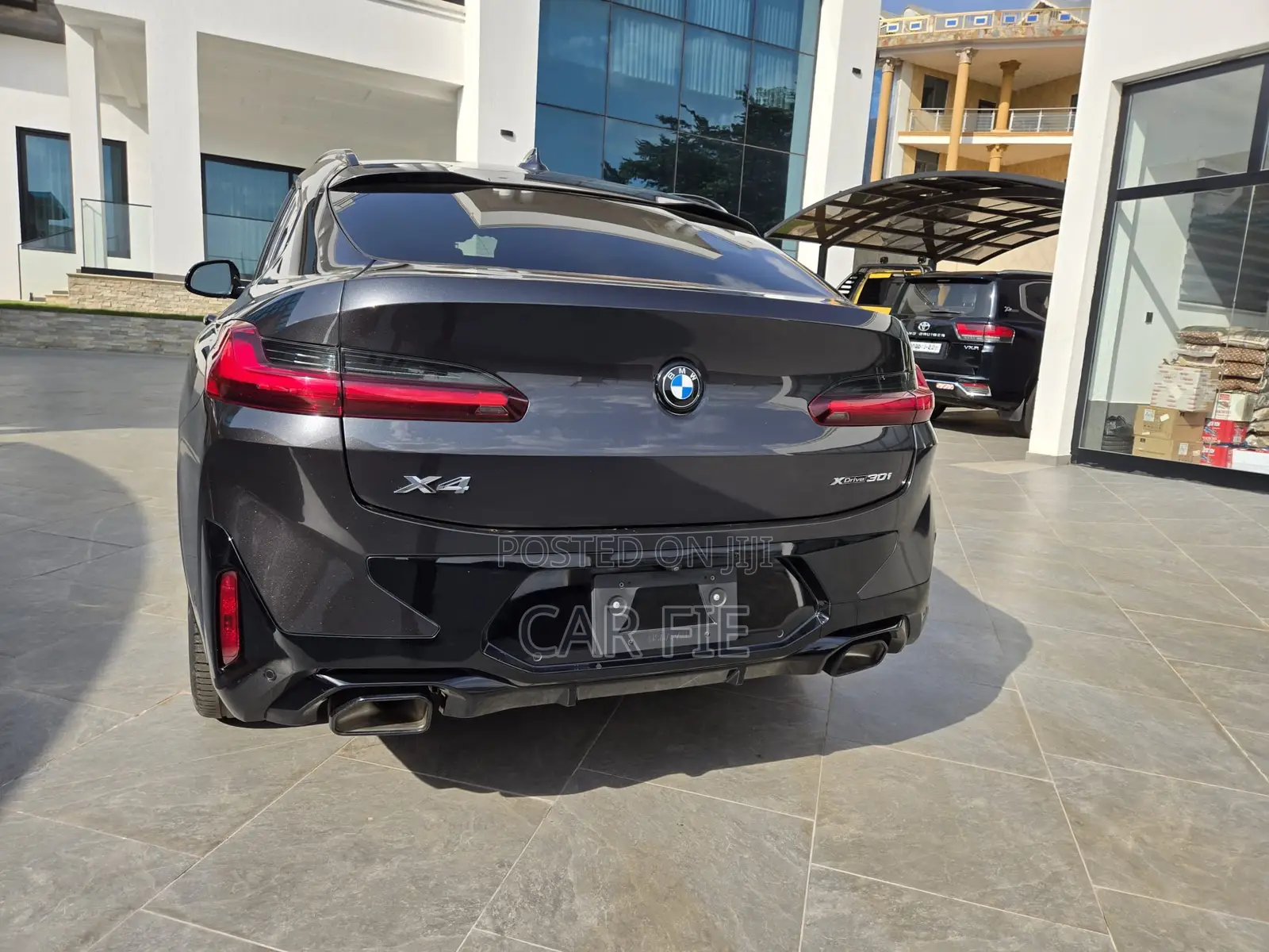 BMW X4 xDrive30i 2023 Gray