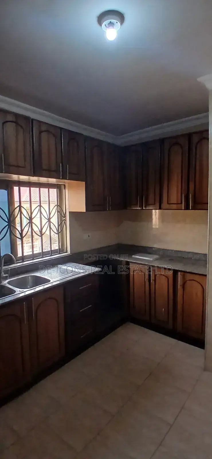 2bdrm Apartment in De-Icons Real Estate, Ga South Municipal for rent