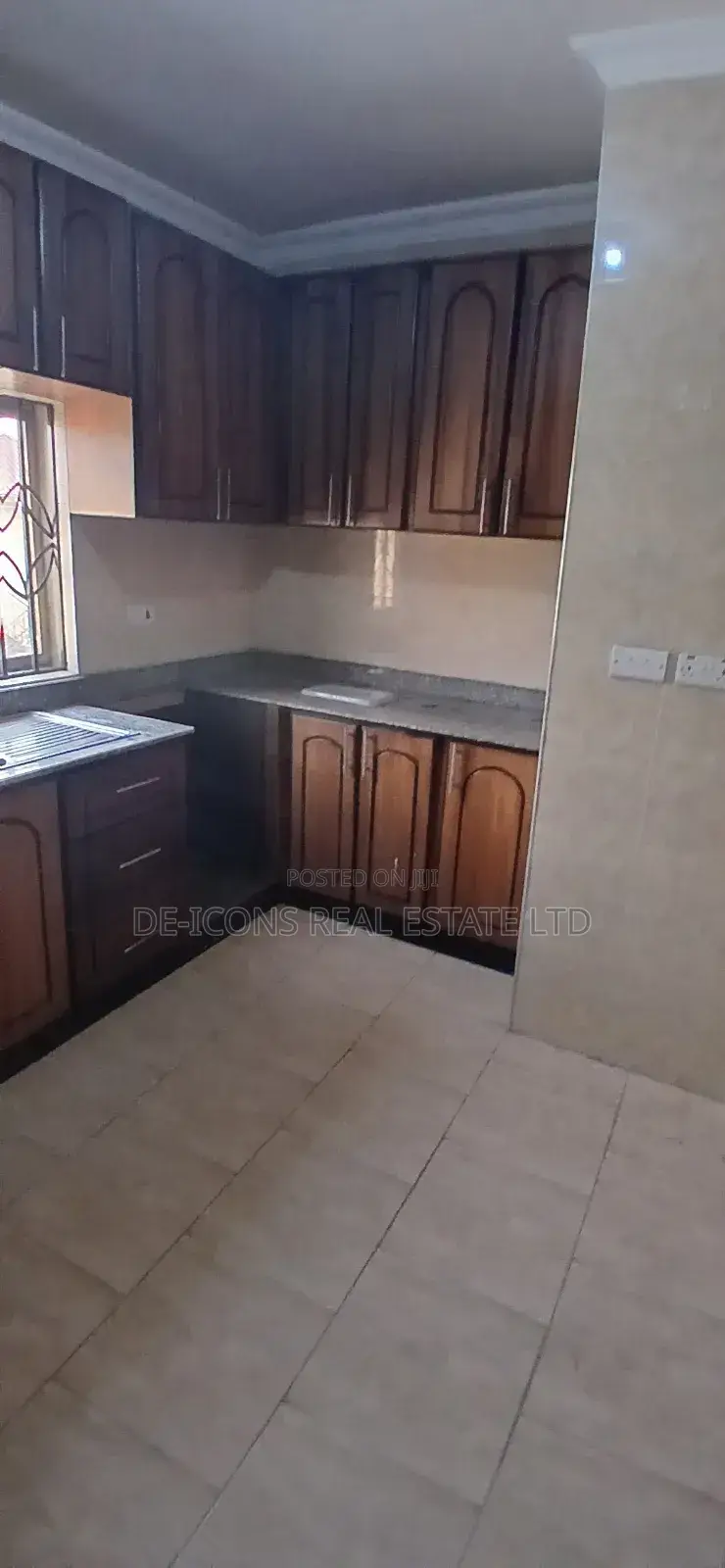 2bdrm Apartment in De-Icons Real Estate, Ga South Municipal for rent