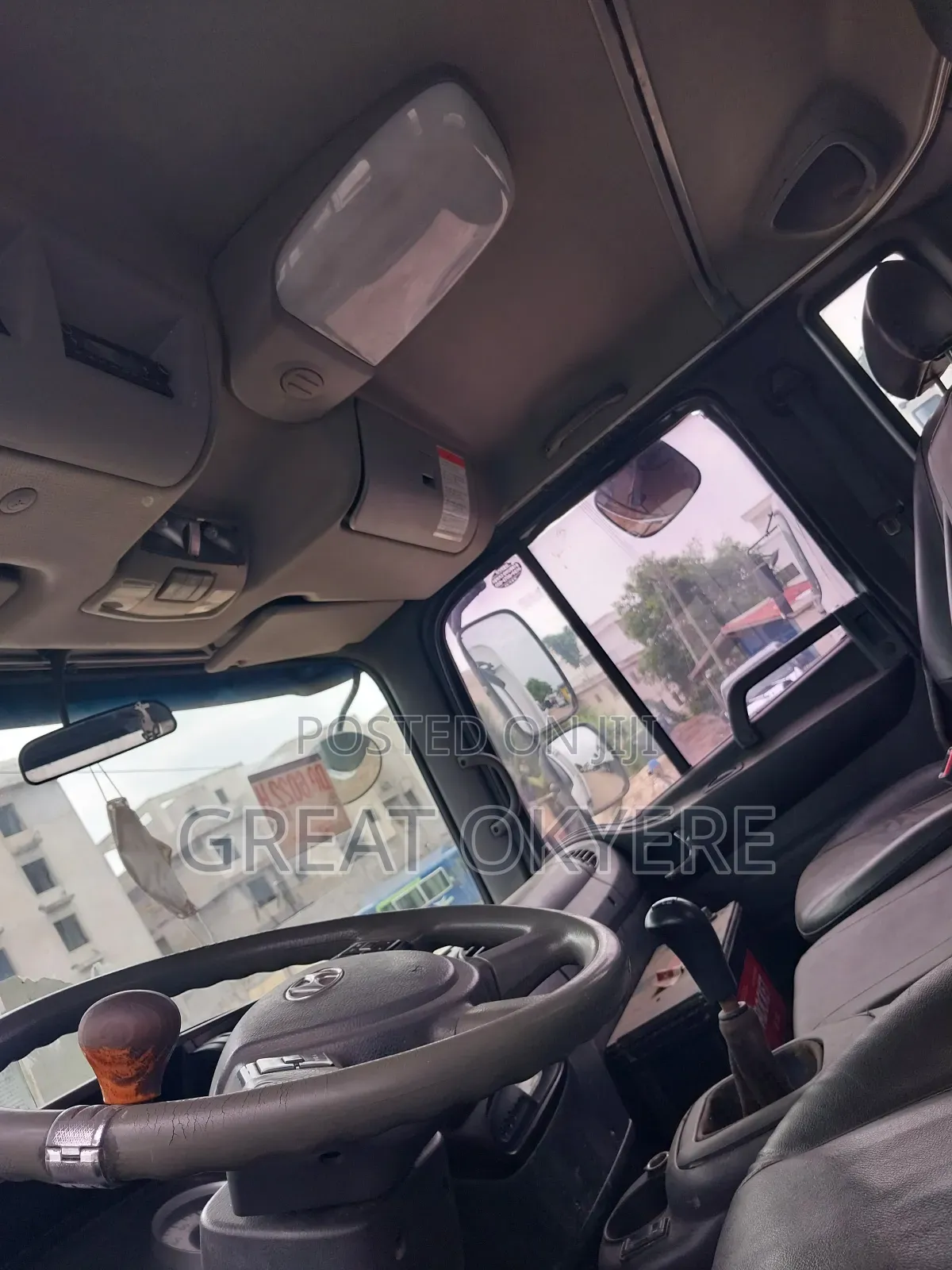 Hyundai 5 Tons Truck ( Double Axis)