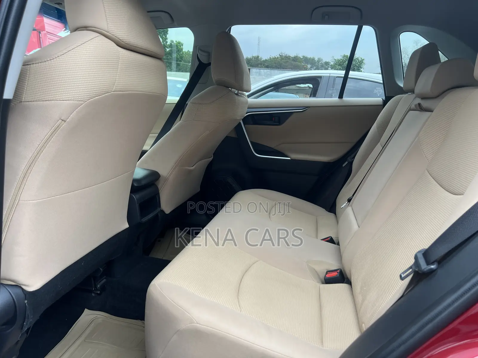 Toyota RAV4 XLE AWD 2020 Red