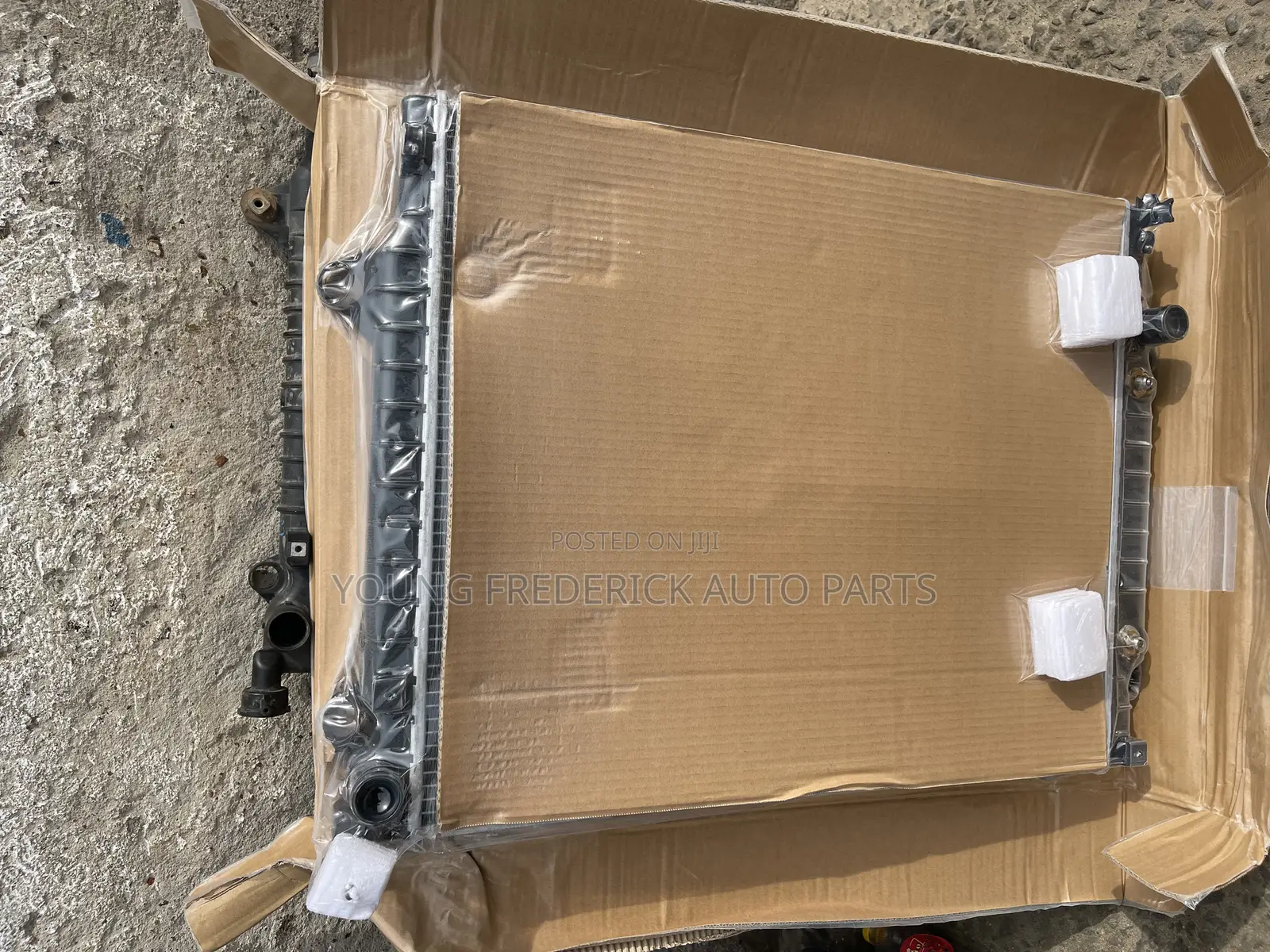 Toyota Tacoma 2012 2013 2014 2015 Radiator