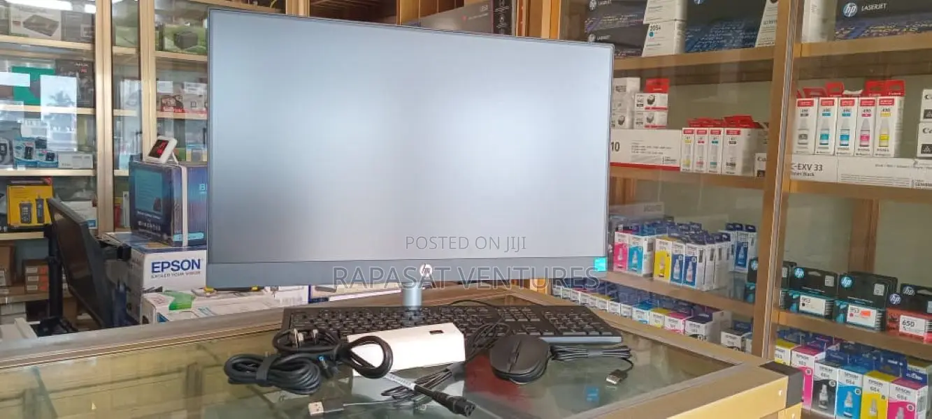 New Desktop Computer HP AiO 24 8GB Intel Core I3 SSD 512GB
