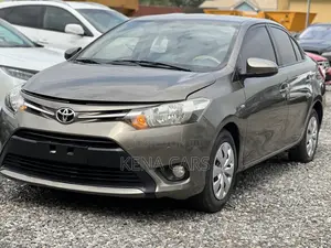 Toyota Yaris 2015