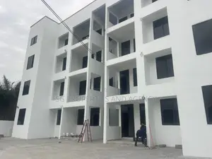 3bdrm Apartment in Batsonaa, Baatsona Total for rent