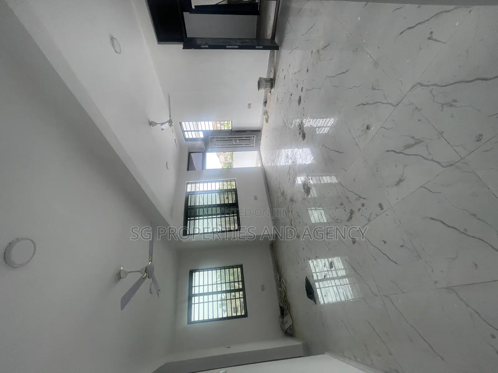3bdrm Apartment in Batsonaa, Baatsona Total for rent
