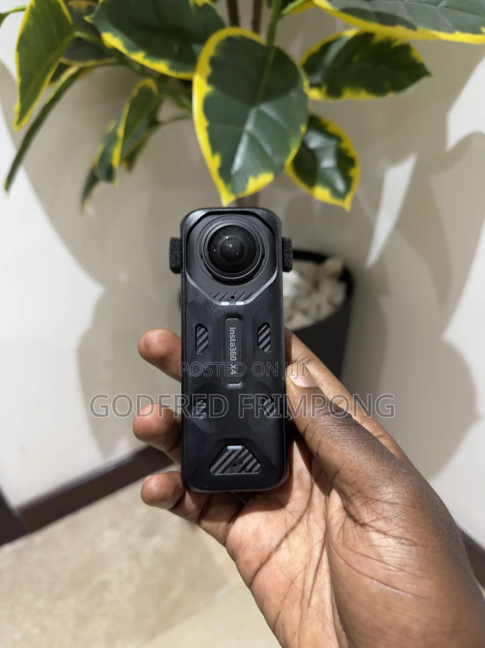 Osmo Insta 360 X4