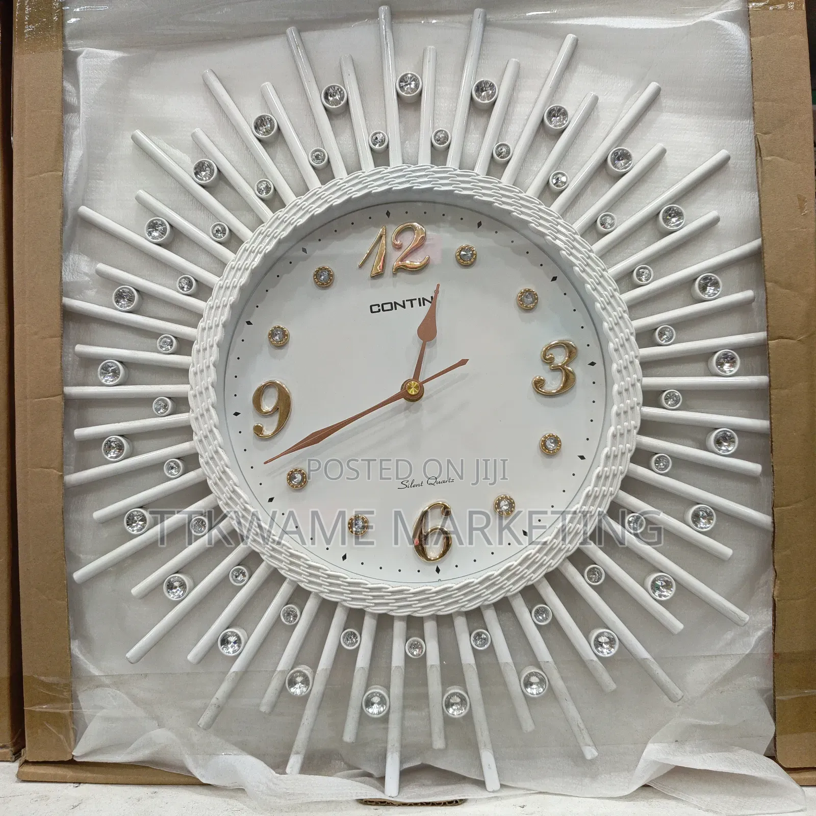 Silent Quartz Clock