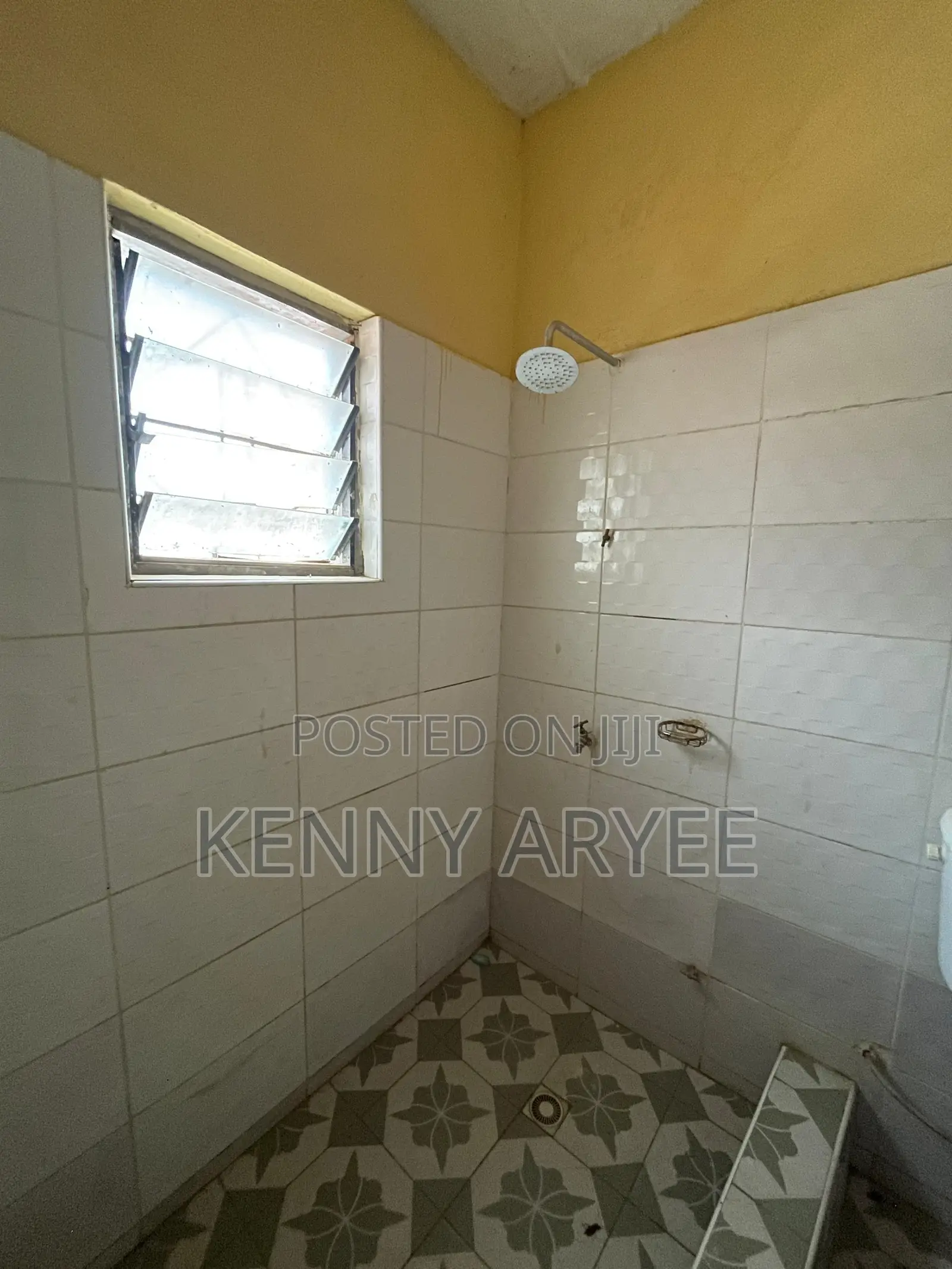 1bdrm Room & Parlour in Ngleshie Amanfro for rent