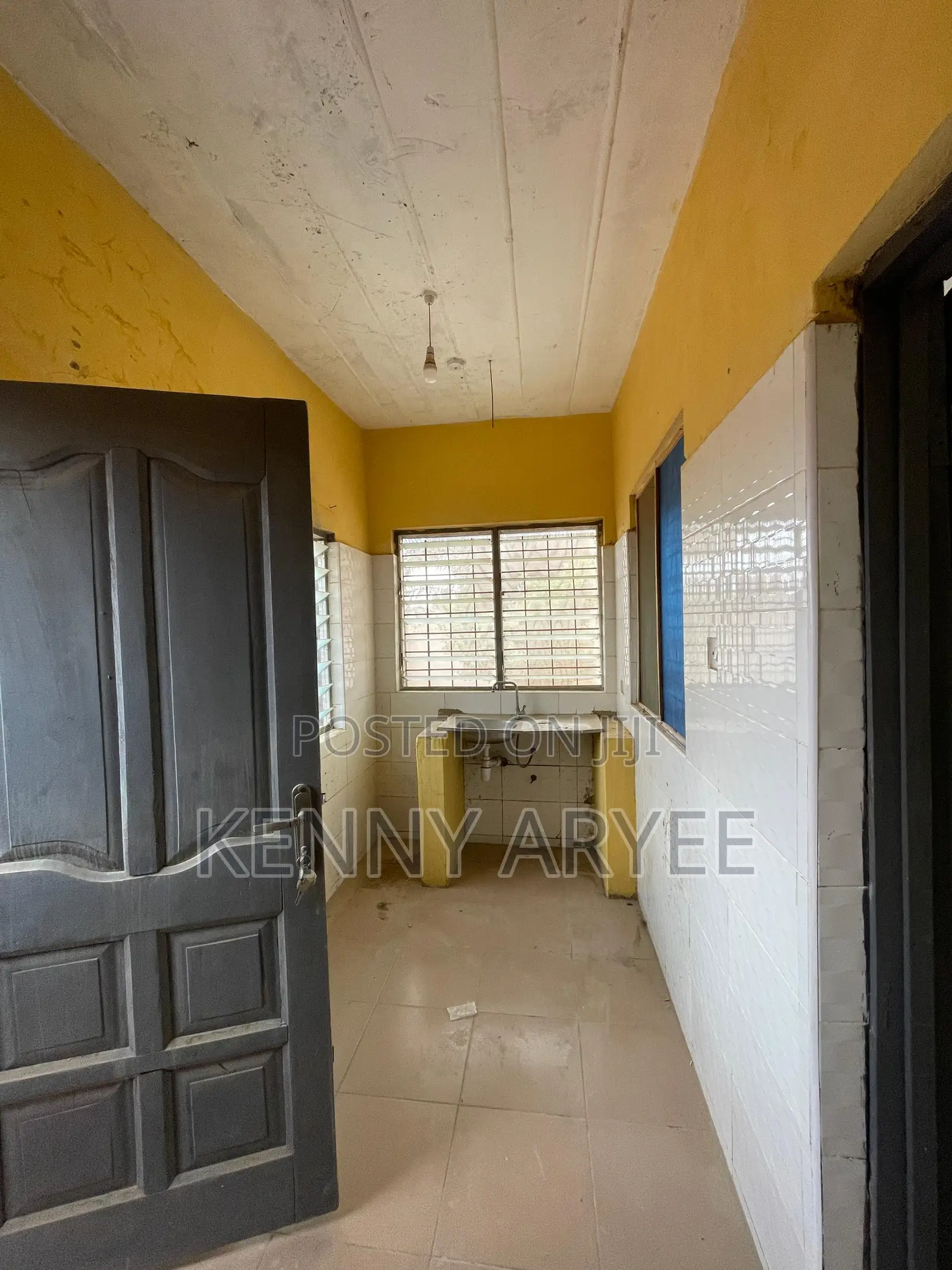 1bdrm Room & Parlour in Ngleshie Amanfro for rent