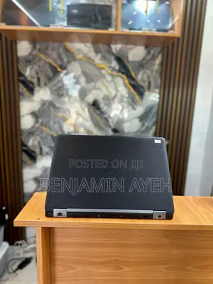 Laptop Dell Latitude E5570 8GB Intel Core I5 HDD 500GB