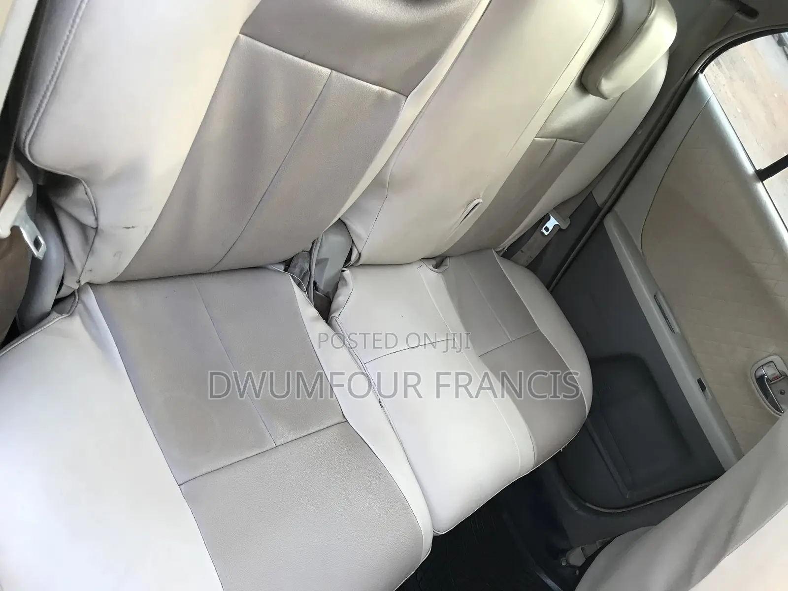 Toyota Vitz 1.3 FWD 5dr 2009 Burgundy