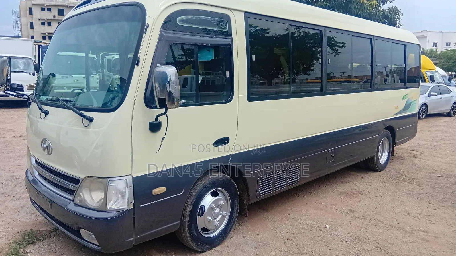 Hyundai County 2016 Grey