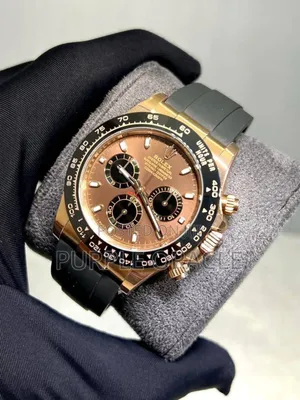 Rolex Daytona Cosmograph Rosegold Oysterflex Strap Watch.