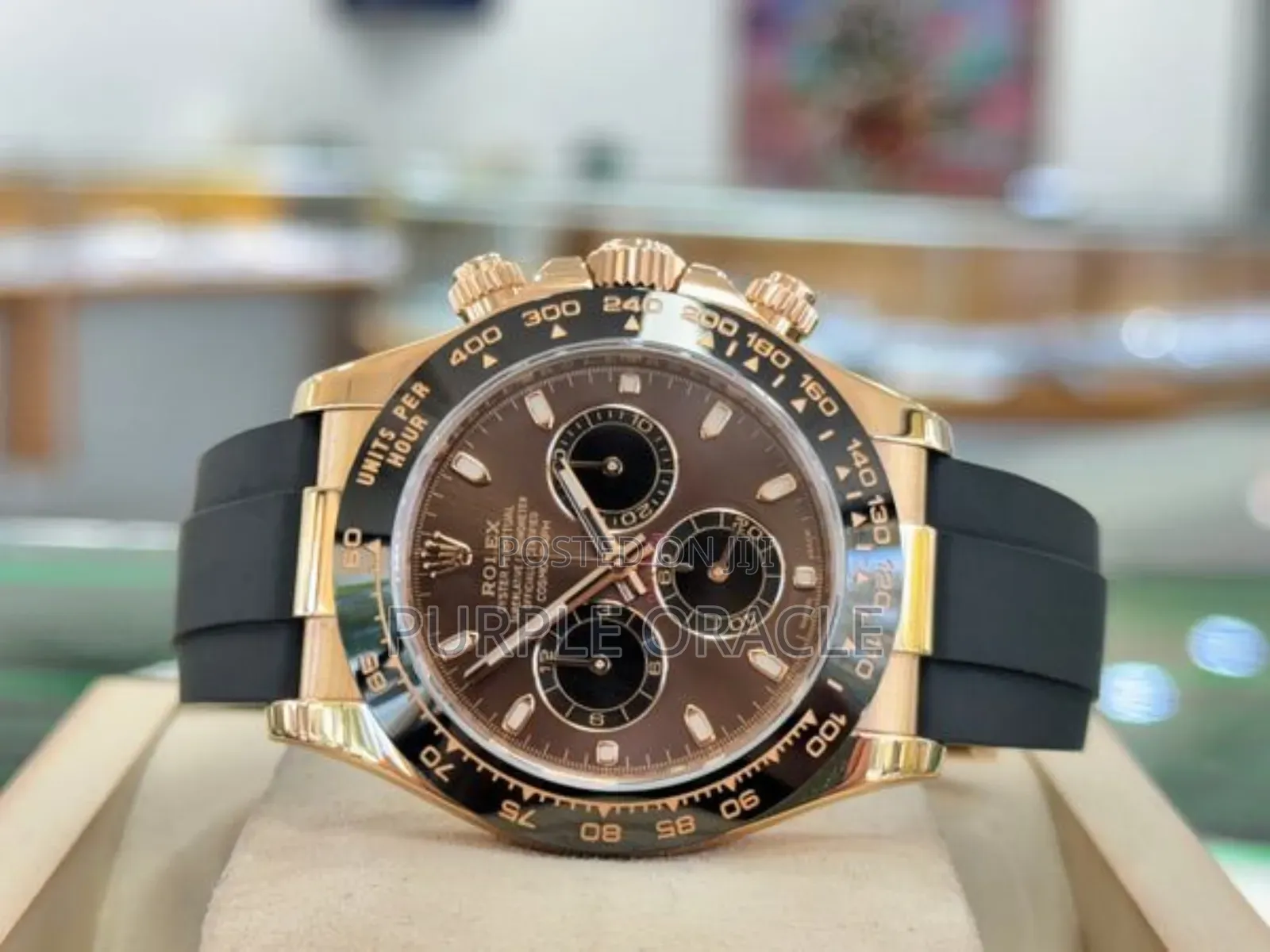 Rolex Daytona Cosmograph Rosegold Oysterflex Strap Watch.